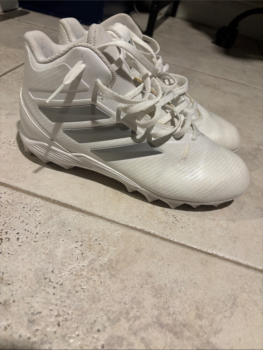 adidas White Kids Cleats with Gray Stripes